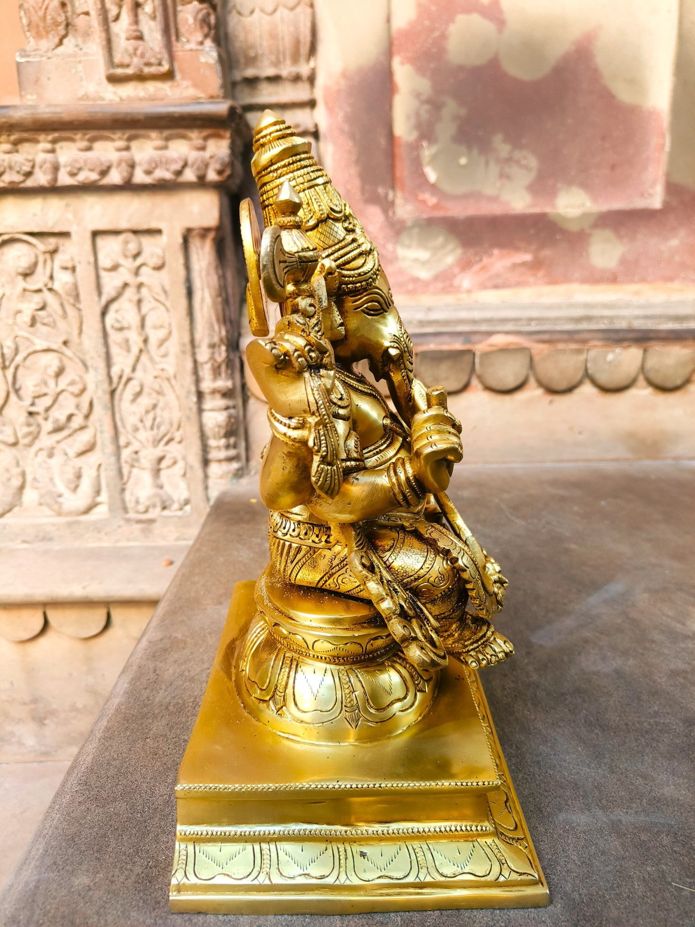 32cm Dakshinabhimukhi Brass Ganesh Idol