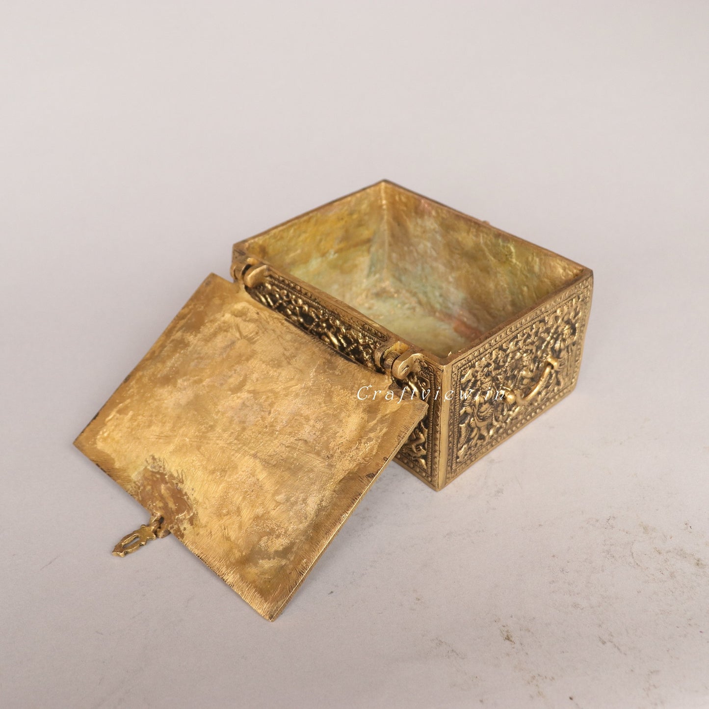 Brass Decorative Jewelry Box A Timeless Décor