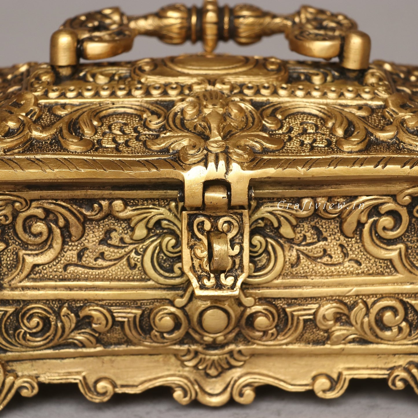 Brass Decorative Jewelry Box: A Timeless Treasure