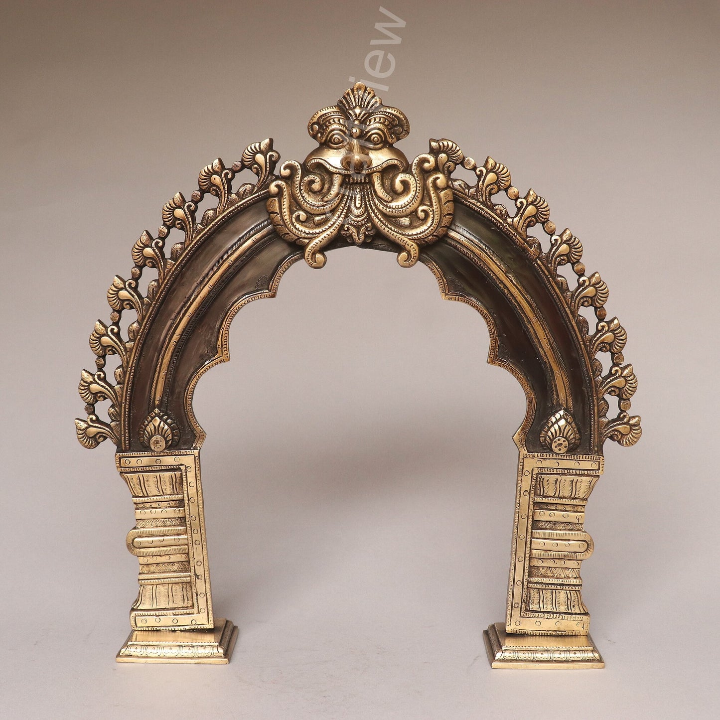 Brass Singhashan Prabhavali Frame