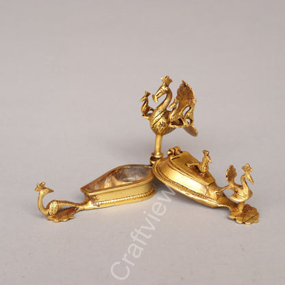 Vintage Brass Kum Kum Holder – A Timeless Symbol of Tradition