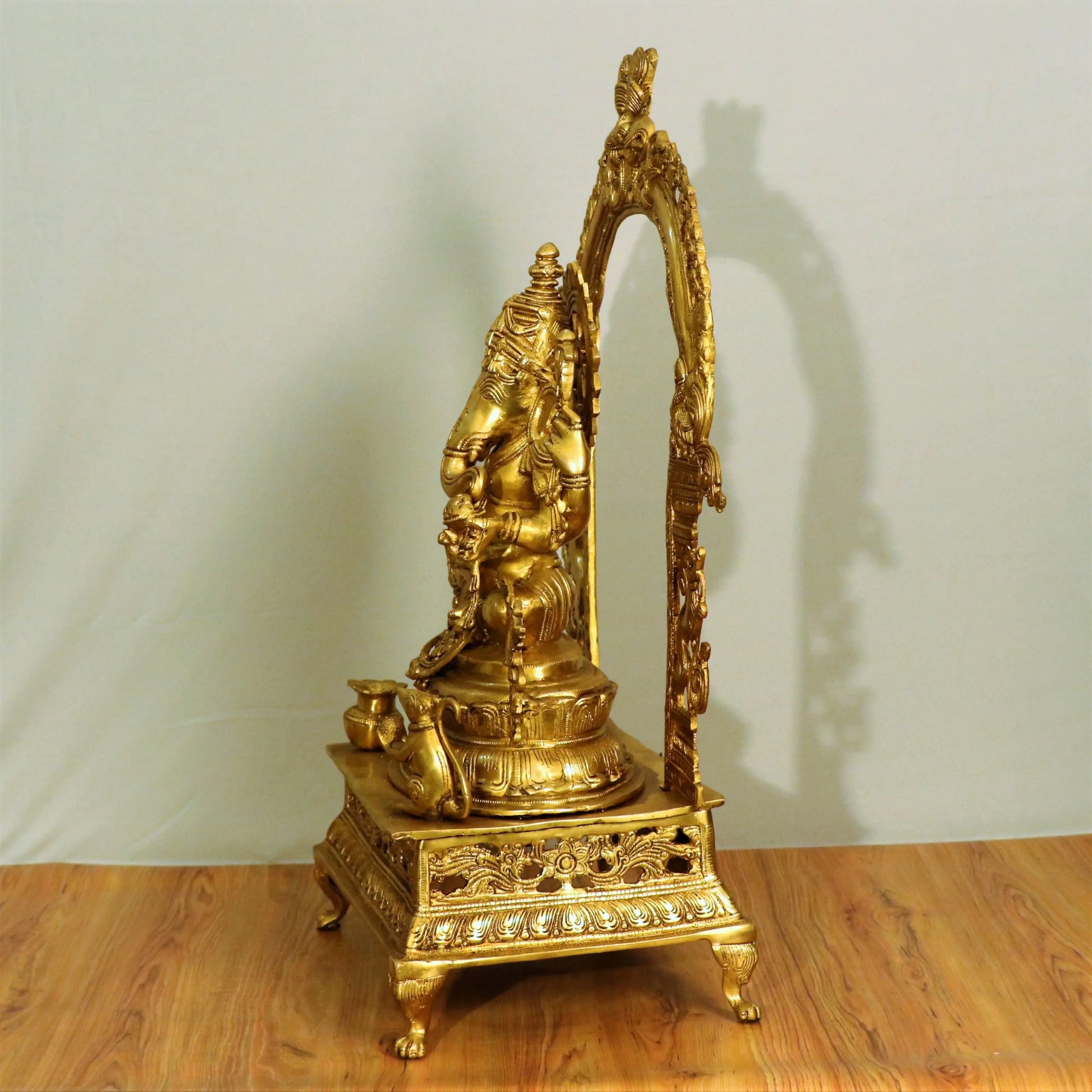 Brass Ganesh Statue With Prabhavali craftsview