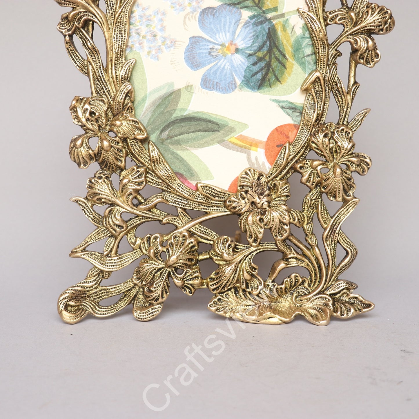 Brass Photo Frame | memories it holds