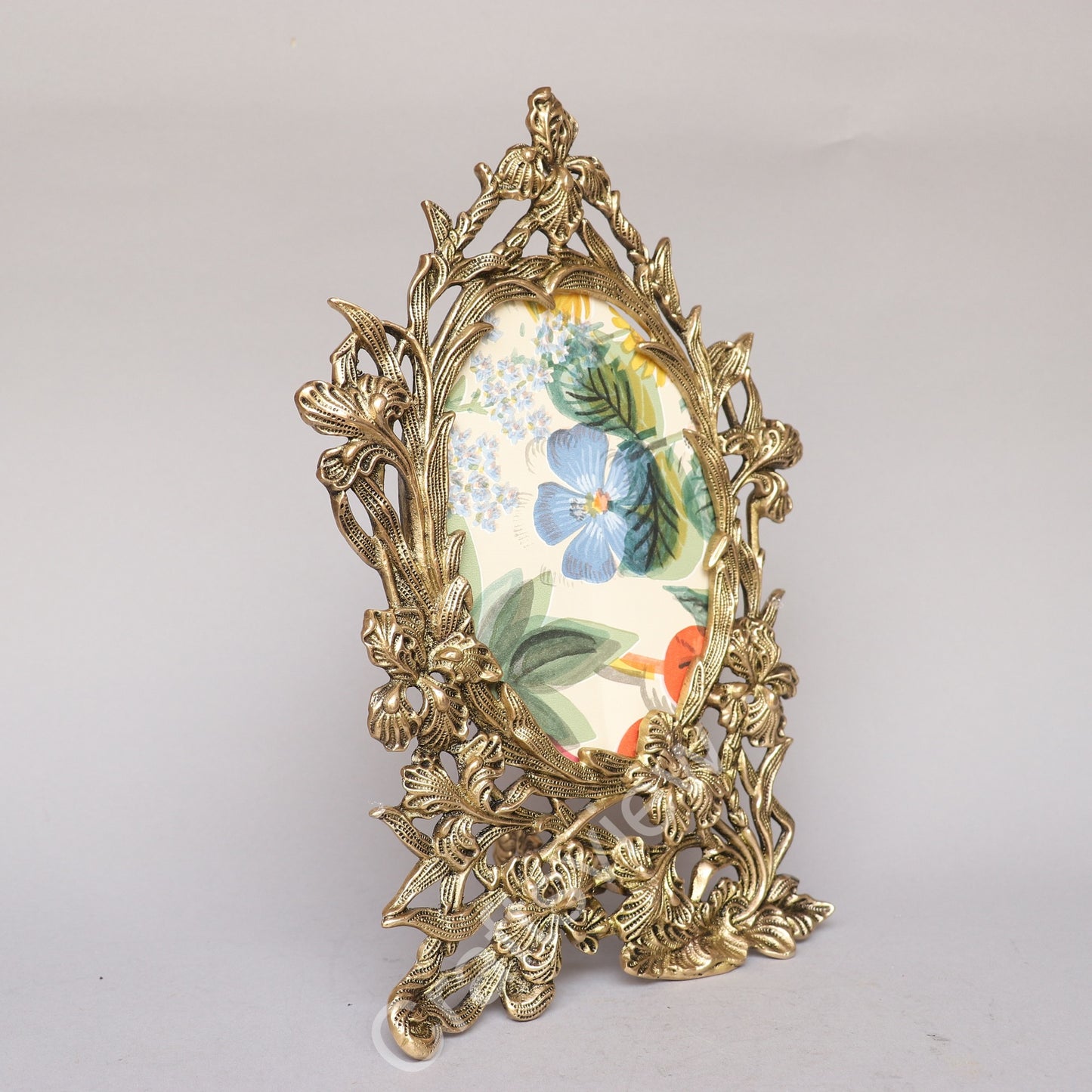 Brass Photo Frame | memories it holds