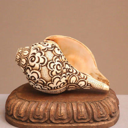 Pure Tibetan Natural Conch Hand Carved Buddha Statue craftsview